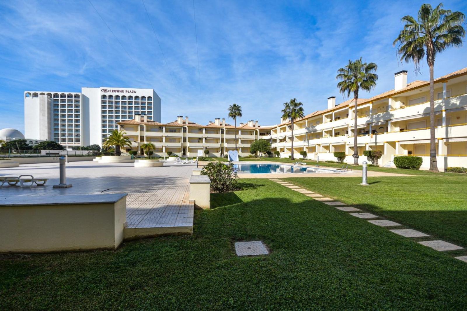 Vila Atlantida - Vilamoura-Quarteira Holiday Home - Beach At 250 Mts Exterior photo